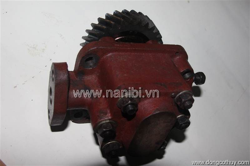 Bơm nhớt 6160